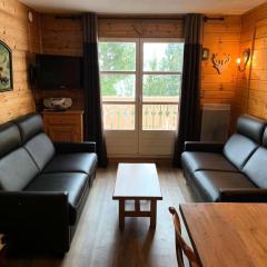 Chalet De L'arbaron - Appartement spacieux · Confortable · Balcon MAE-7350