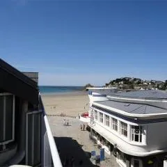 Résidence Les Bains - Charmant duplex à 50m de la promenade du Val André. MAE-6594