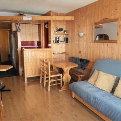 Residence Hotel Aiguille Rouge - Studio pour 4 personnes à Arc 2000 ski aux pieds, au centre de la station, près des commerces, du bowling et de la patinoire MAE-7104