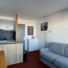 Résidence Ruitor Arc 1800 - Appartement 2 pièces pour 4 personnes avec un jolie vue sur la vallée, proche du télécabine dans le village de Charmettoger à Ar MAE-8681