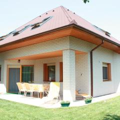 Manner villa