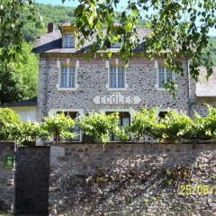 Gîte de France Gîte ecole 3 épis - Gîte de France 4 personnes 434