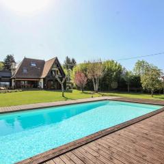 Gîte de France Bayat pour 10 4 épis - Gîte de France 10 personnes MAE-9544