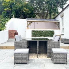 Marazion Charming Retreat for 6 with Social Garden