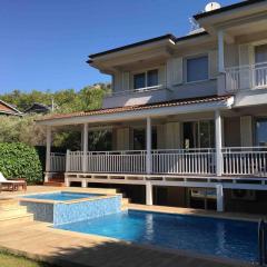 Gorgeous Family Pool Villa In Gocek