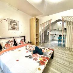 *Le Lotus*Fiber Wifi*Hyper Center*