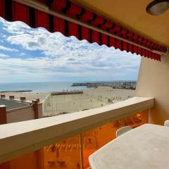 Le Traversant- View and seaside with air conditioning!
