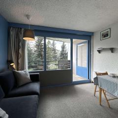 Confortable studio 2 pers. à Montgenèvre, balcon ouest, bien équipé, parking, options WiFi et linge - FR-1-330D-22
