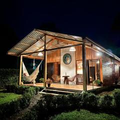 Romantic Private Cabin in the Forest, Bungalows Tulipanes
