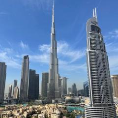 Luxury Burj Khalifa Views@Modern Tranquil Moments