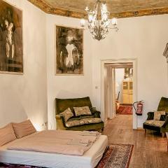Huge-Elegant-Art 5 Beds Flat in Schöneberg