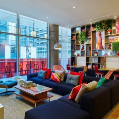 citizenM Austin Downtown