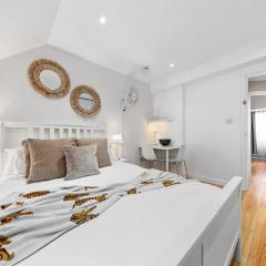 Luxury 3 Bedroom Flat in Mayfair London HY4