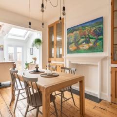 Arty House with Garden in Central Bristol