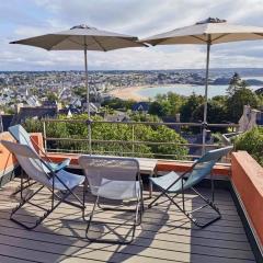 661 - Charmante maison en pierre sur les Hauteurs d'Erquy avec vue mer