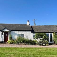 Tornaroan Cottage