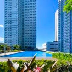 RENDEZVOUS Grass Residences SM NORTH QC