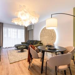 Moonlight Mountain Retreat