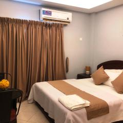 Everest Hotel Apartments