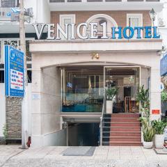 Venice 1 Hotel