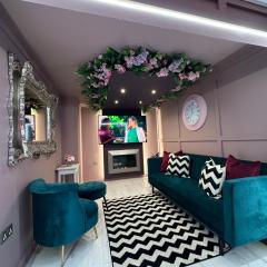 The Ultimate Hen Suite with Bar & Makeup Room