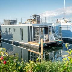 Hausboot Rán mit Dachterrasse in Kragenæs auf Lolland/DK