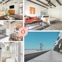 Stylish Hermosa Pier Getaway plus Free Parking - DO NOT REACTIVATE SUN BLOC B