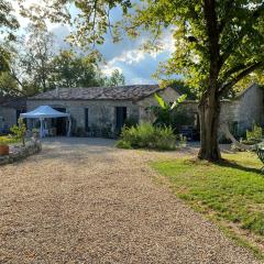 Maison de Vacances avec Piscine Privée en Dordogne