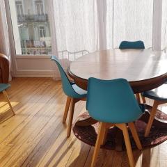 Appartement 83 m2, 4 lits , 5 Pers, 100 m de la gare, Confortable et Lumineux
