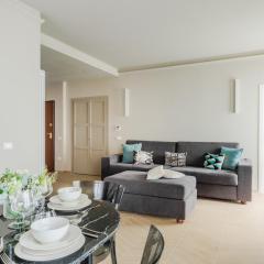 Pinoli Modern Apartment with Elevator and Balcony