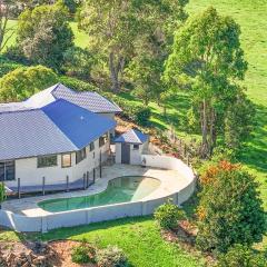 Byron Bay Hinterland Breeze 2bed & pool