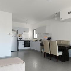 Lovely room at Benny's apartment