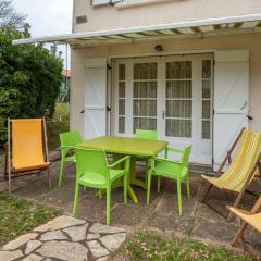 Appartement 4 pers, Pieds des Pistes Cyclables, Terrasse, BBQ, Proche Plages et Activités - FR-1-50-107