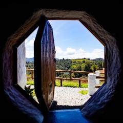 Hobbit Hotel Ecolodge- Guatapé