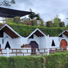 Hobbit Hotel Ecolodge- Guatapé