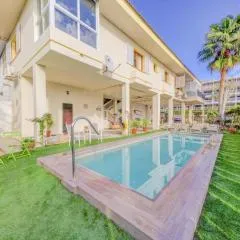Vivienda con piscina a 300 metros de la playa