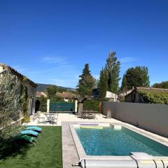 Au Nid de la Sorgue maison avec piscine chauffée 3 ch 6 personnes