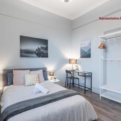 Boutique Private Room Situated in the Heart of Burwood - SHAREHOUSE