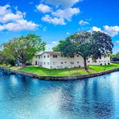 Water Front Condo - First Floor - Palm Wave Says