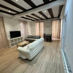 Mercado CENTRAL on 1th FLOOR