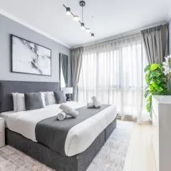 The Residences Towers - 3 Minute Walk to Dubai Fountain
