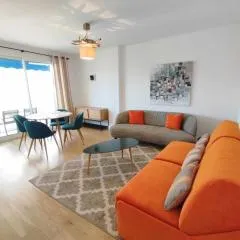 Cannes Pointe Croisette T2 plage 2min à pieds 46m2