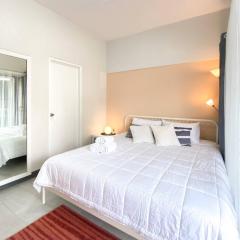 Cozy 1br walk to BTS and Airport Rail Link Close to Malls T