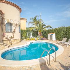Chalet individual con piscina privada en Miami Playa