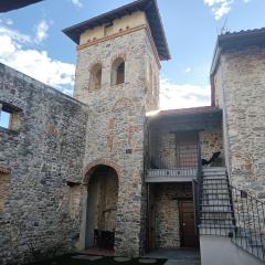 [Medioevo con Torre] Lake Varese wifi Netflix