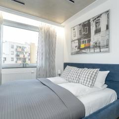 New Apartment Wagrowska with 2 FREE PARKING Places and Balcony in Poznań by Renters