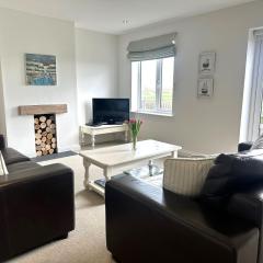 3 Bed in Aberdovey DY007