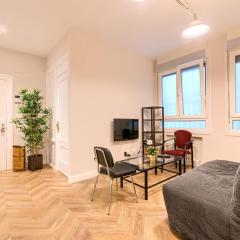 Euskalduna, Vivienda Turística Moderna y Renovado