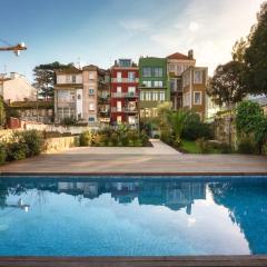 Cosy House Downtown Porto with swimming pool and AC