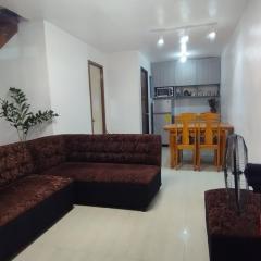 Furnished 2 Bedroom Townhouse Near Airport